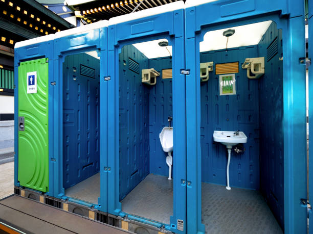 Portable Toilet Options We Offer in Spring Park, MN